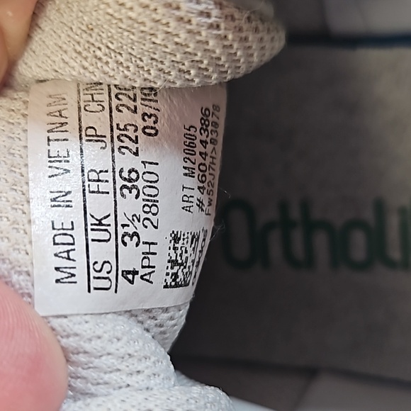 Adidas Stan Smith Sneakers - Picture 11 of 12